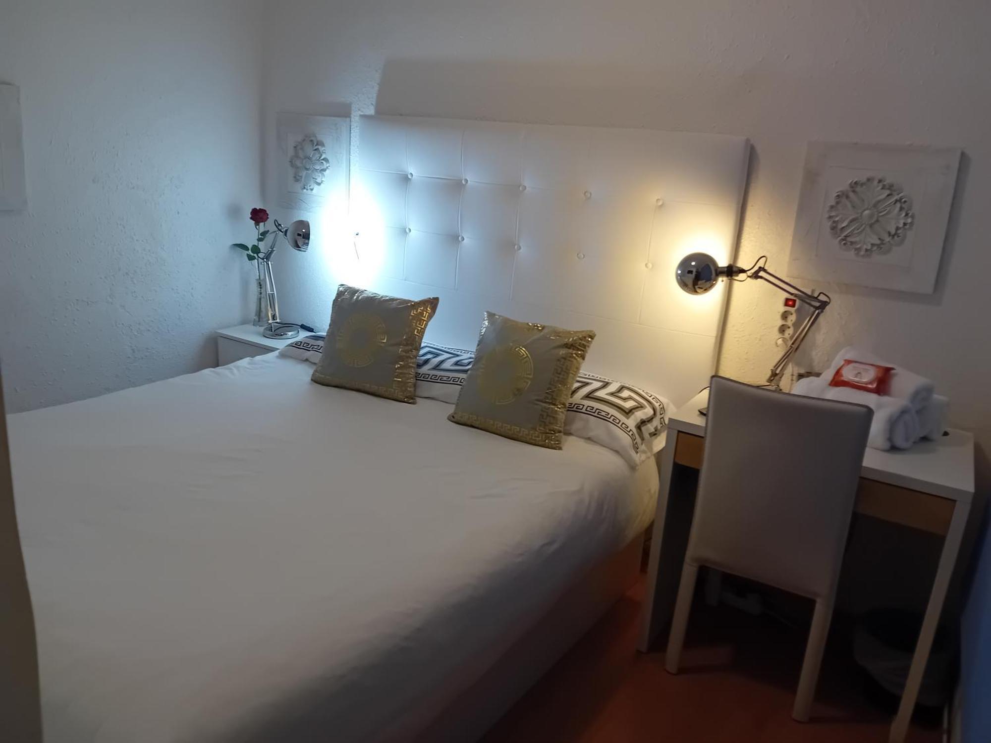 Apartamento Compartido Excelente Ubicacion El Prat de Llobregat Luaran gambar