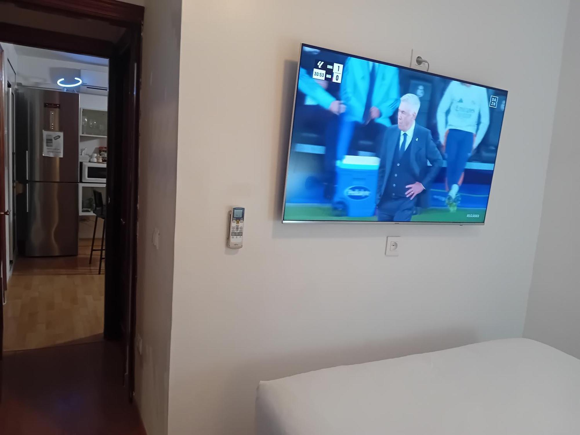 Apartamento Compartido Excelente Ubicacion El Prat de Llobregat Luaran gambar